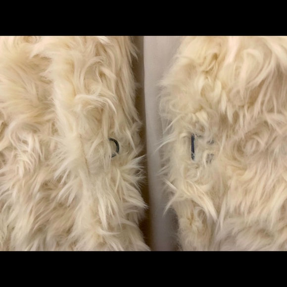 Vince Plush Faux Fur Jacket - Picture 4 of 7